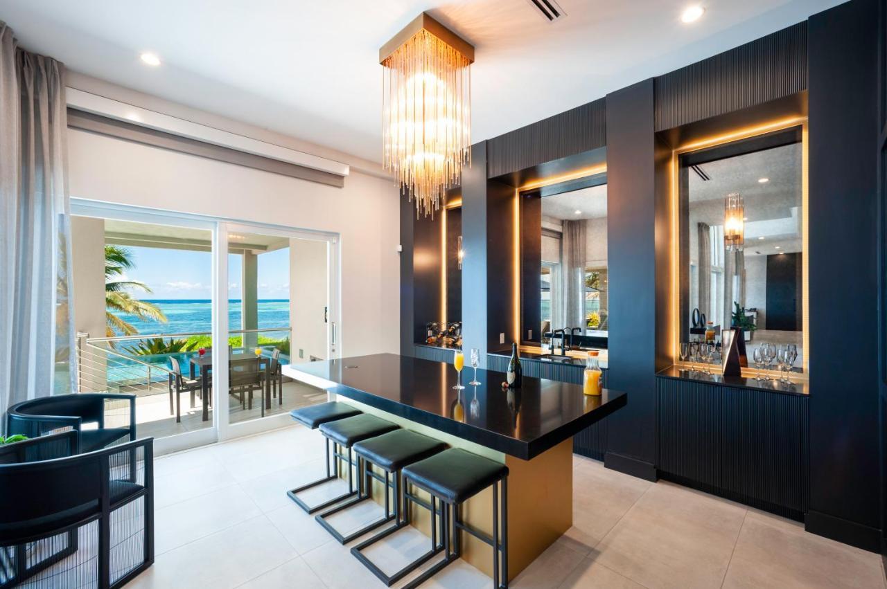 Black Urchin Boutique Resort Бодден-Таун Экстерьер фото