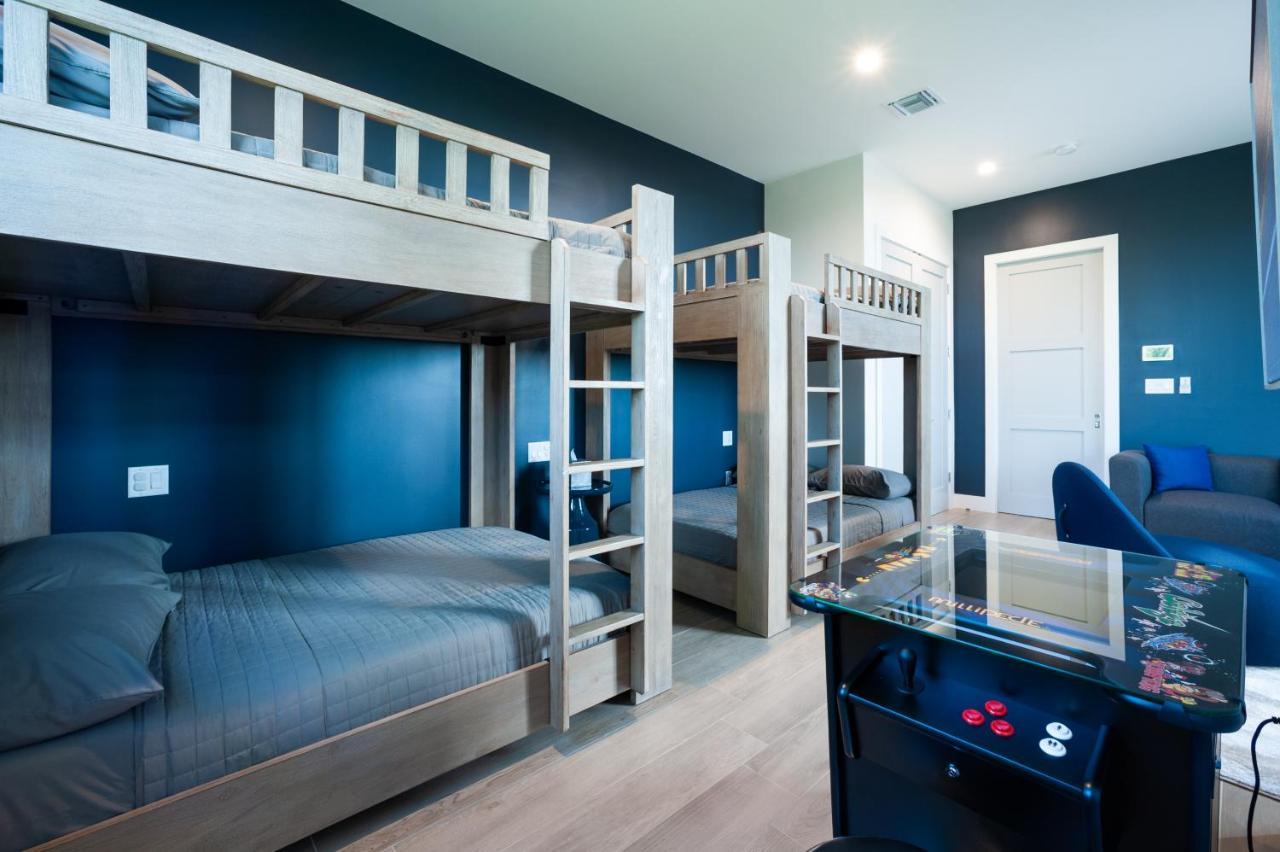 Black Urchin Boutique Resort Бодден-Таун Экстерьер фото